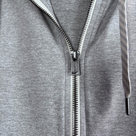 Vuori Performance Halo 2.0 Dream knit Gray Zip Up Hoodie Size XL - Picture 8 of 10
